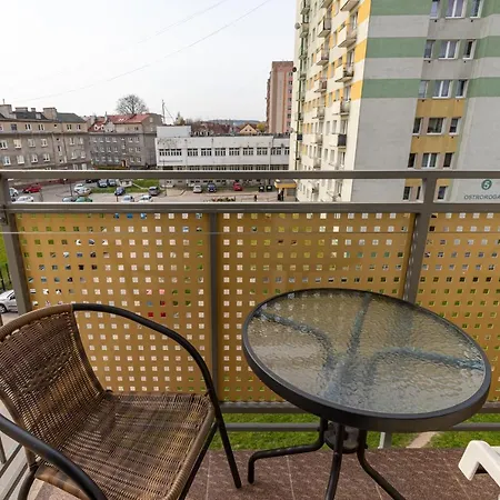 Ostroroga By Renters Apartman